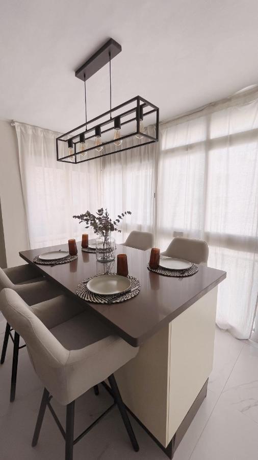 Precioso Apartamento Con Piscina A 3 Minutos De La Playa En Coche Torremolinos Exterior photo